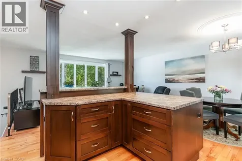 18 Mayberry Place Stratford ON N5A 6Z7