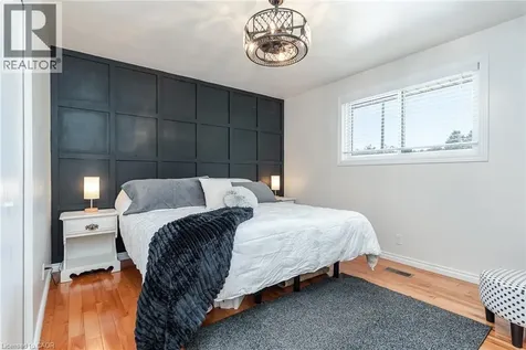 18 Mayberry Place Stratford ON N5A 6Z7