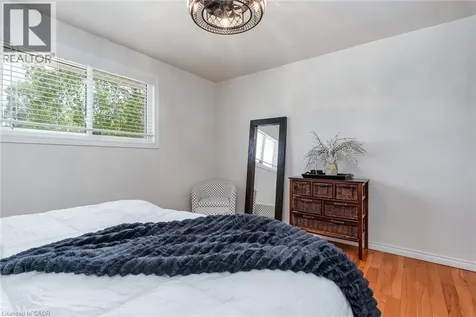 18 Mayberry Place Stratford ON N5A 6Z7