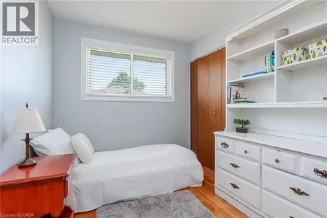 18 Mayberry Place Stratford ON N5A 6Z7
