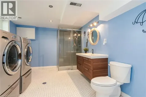 18 Mayberry Place Stratford ON N5A 6Z7