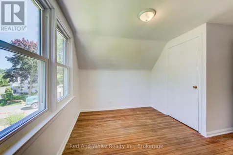 59 Lorne Crescent Kitchener ON N2M 3Y4