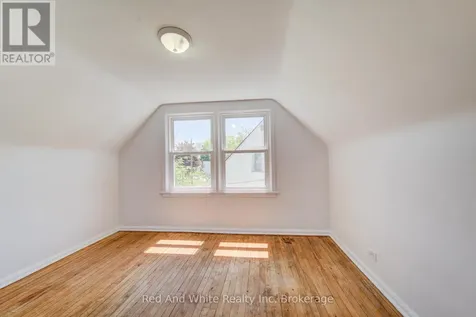 59 Lorne Crescent Kitchener ON N2M 3Y4