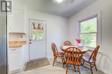 59 Lorne Crescent Kitchener ON N2M 3Y4