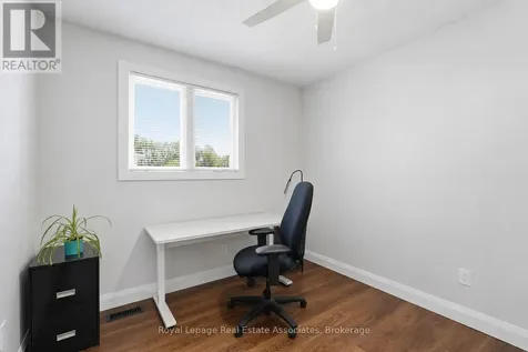 50A Harris Avenue Brantford ON N3R 2E9