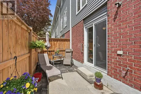 50A Harris Avenue Brantford ON N3R 2E9