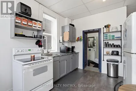 5505 Osgoode Main Street Ottawa ON K0A 2W0