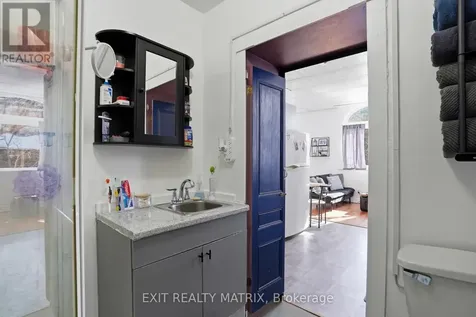 5505 Osgoode Main Street Ottawa ON K0A 2W0