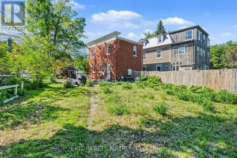 5505 Osgoode Main Street Ottawa ON K0A 2W0