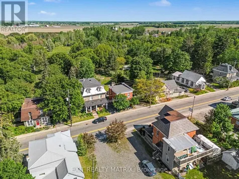 5505 Osgoode Main Street Ottawa ON K0A 2W0