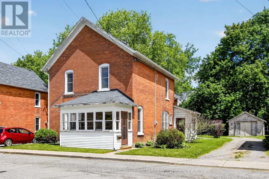 125 Charles Street Carleton Place ON K7C 2Y4