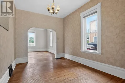 125 Charles Street Carleton Place ON K7C 2Y4