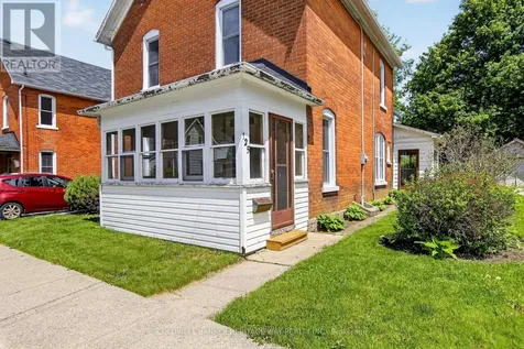 125 Charles Street Carleton Place ON K7C 2Y4