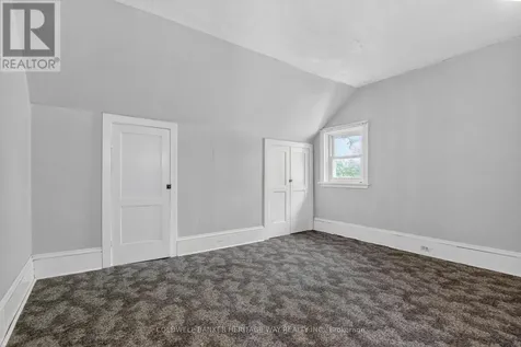 125 Charles Street Carleton Place ON K7C 2Y4