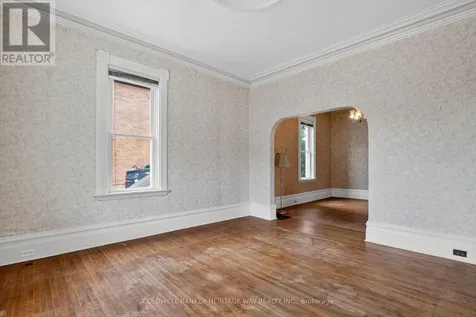 125 Charles Street Carleton Place ON K7C 2Y4