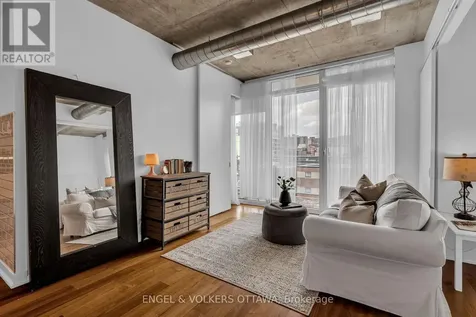 354 Gladstone Avenue Ottawa ON K2P 0R4