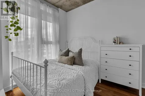 354 Gladstone Avenue Ottawa ON K2P 0R4