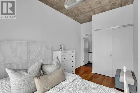 354 Gladstone Avenue Ottawa ON K2P 0R4