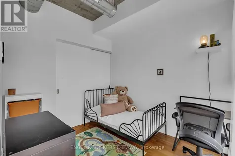 354 Gladstone Avenue Ottawa ON K2P 0R4