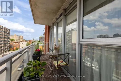 354 Gladstone Avenue Ottawa ON K2P 0R4