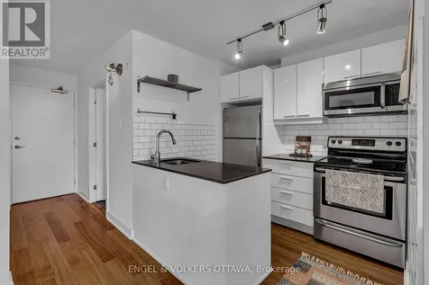 354 Gladstone Avenue Ottawa ON K2P 0R4
