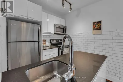 354 Gladstone Avenue Ottawa ON K2P 0R4