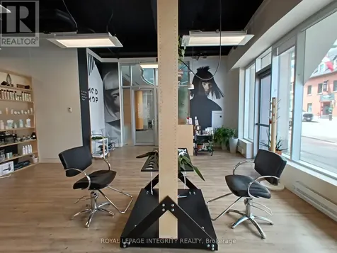 100 Murray Street Ottawa ON K1N 0A1