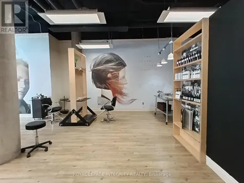 100 Murray Street Ottawa ON K1N 0A1