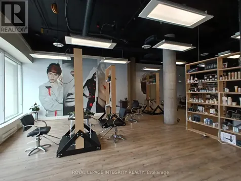 100 Murray Street Ottawa ON K1N 0A1