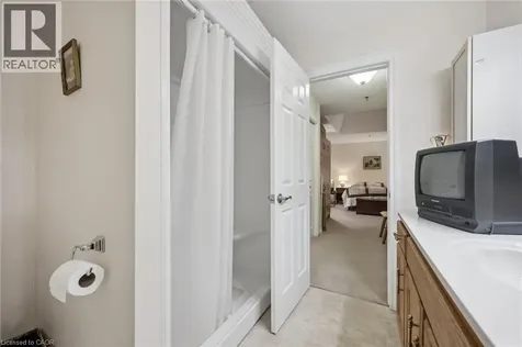 1009 Queenston Road Cambridge ON N3H 3K7
