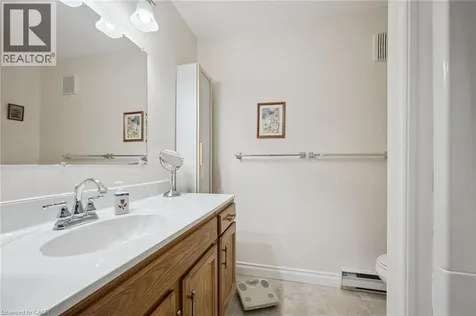 1009 Queenston Road Cambridge ON N3H 3K7