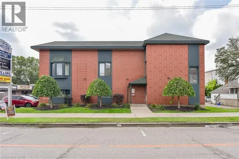 1009 Queenston Road Cambridge ON N3H 3K7