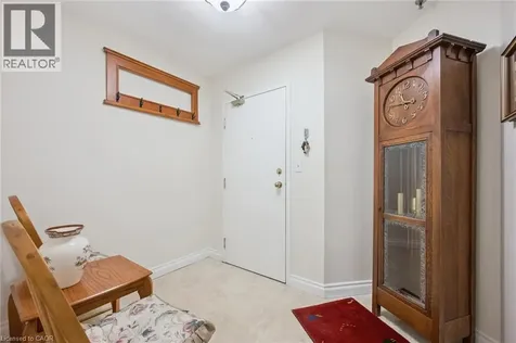 1009 Queenston Road Cambridge ON N3H 3K7