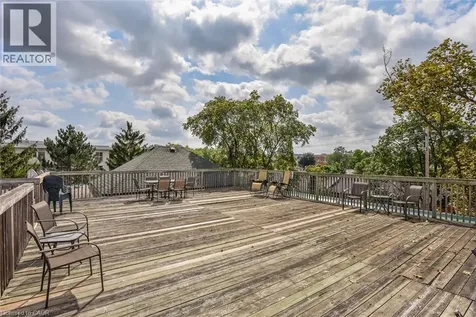 1009 Queenston Road Cambridge ON N3H 3K7