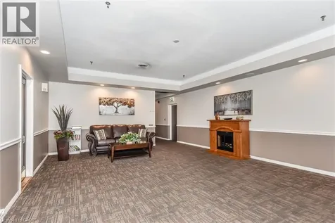 1009 Queenston Road Cambridge ON N3H 3K7
