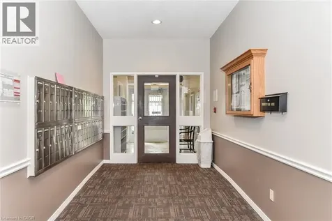 1009 Queenston Road Cambridge ON N3H 3K7