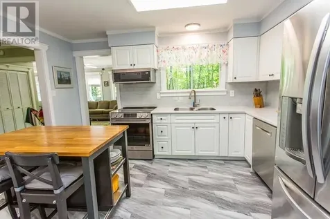 1399 Littleton Street Richards Landing ON P0R 1J0