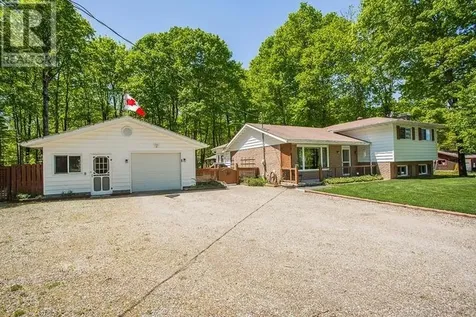 1399 Littleton Street Richards Landing ON P0R 1J0