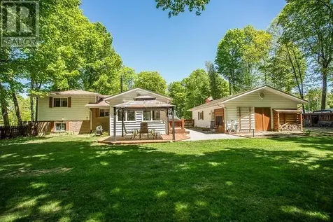 1399 Littleton Street Richards Landing ON P0R 1J0