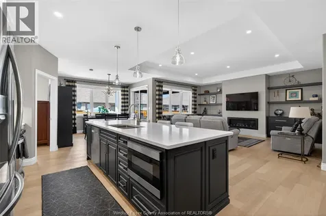 1505 Clearwater Windsor ON N8P 0E9