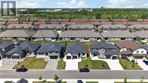 1505 Clearwater Windsor ON N8P 0E9