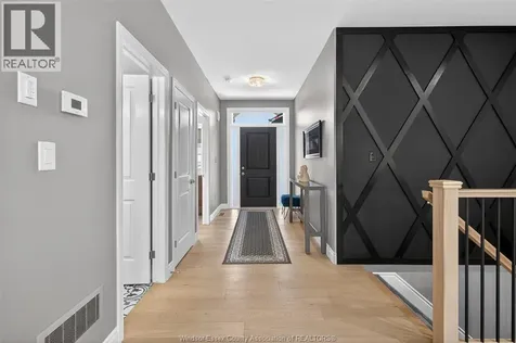 1505 Clearwater Windsor ON N8P 0E9