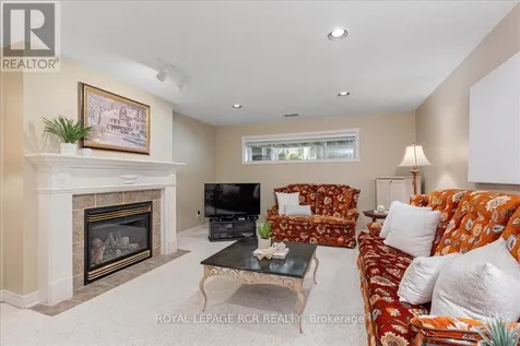 40 Bella Vista Trail New Tecumseth ON L9R 3C6