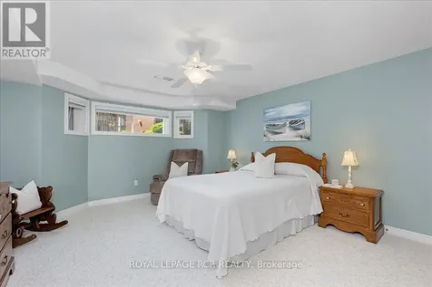 40 Bella Vista Trail New Tecumseth ON L9R 3C6