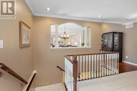 40 Bella Vista Trail New Tecumseth ON L9R 3C6