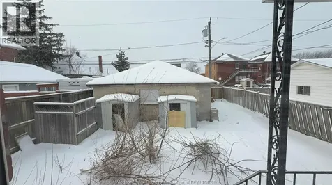 1385 Parent Avenue Windsor ON N8X 4J4