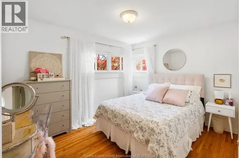 3155 Virginia Park Avenue Windsor ON N9E 2C1