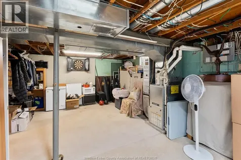 3155 Virginia Park Avenue Windsor ON N9E 2C1