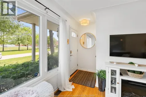 3155 Virginia Park Avenue Windsor ON N9E 2C1