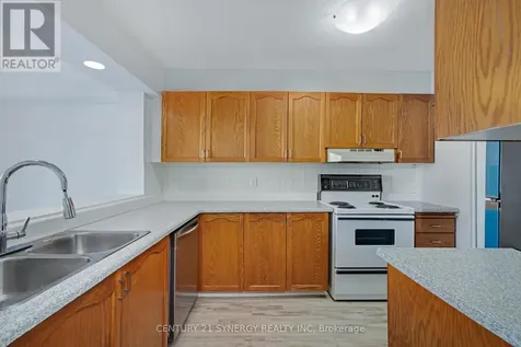 1589 St Bernard Street Ottawa ON K1T 3H7